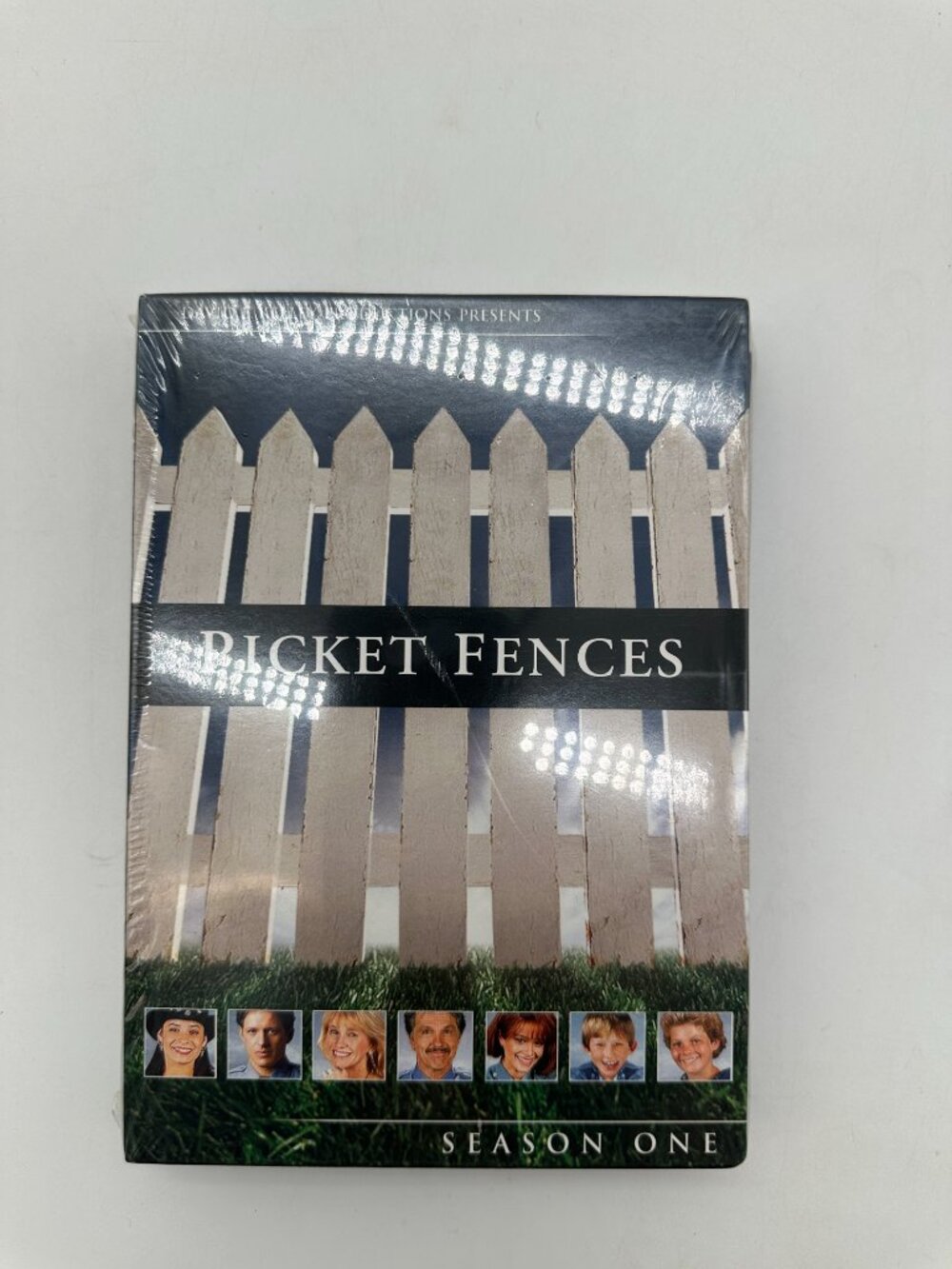NWT New Sealed DVD Set Picket Fences Sason One 1 TV Drama 1992- 1993